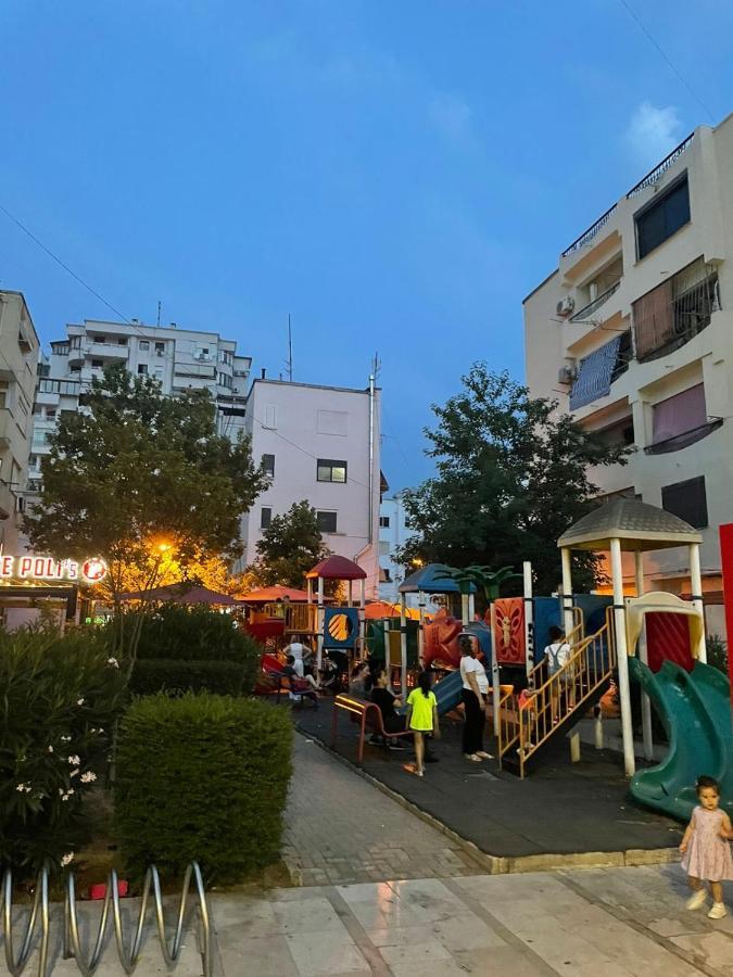 Ak Terminal Apartments Дуррес Экстерьер фото