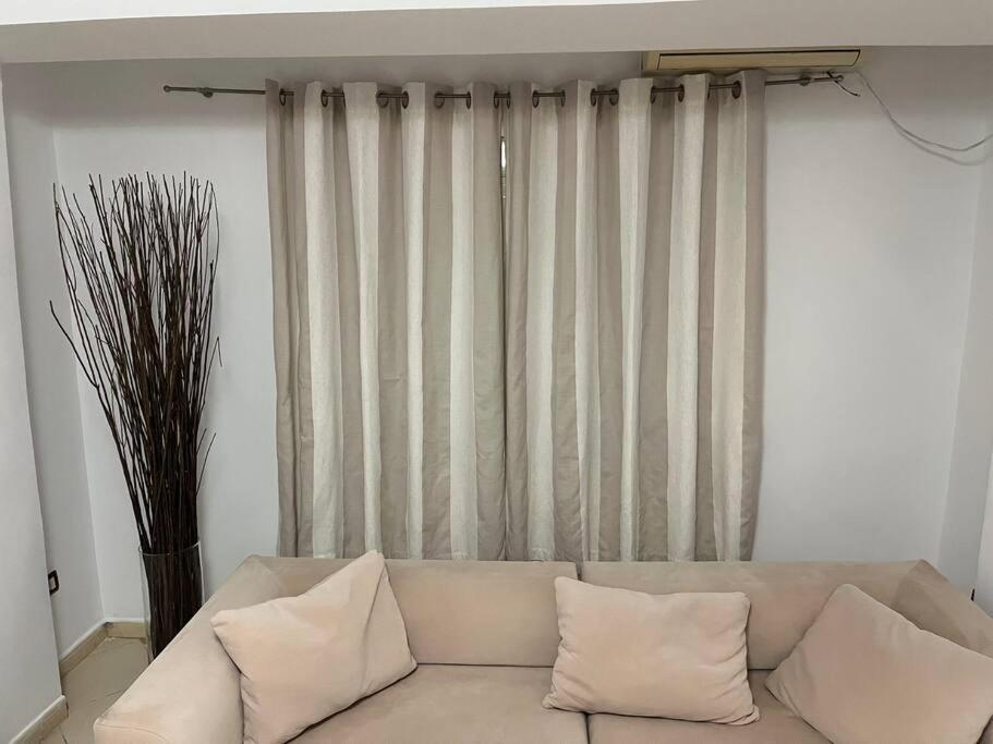 Ak Terminal Apartments Дуррес Экстерьер фото